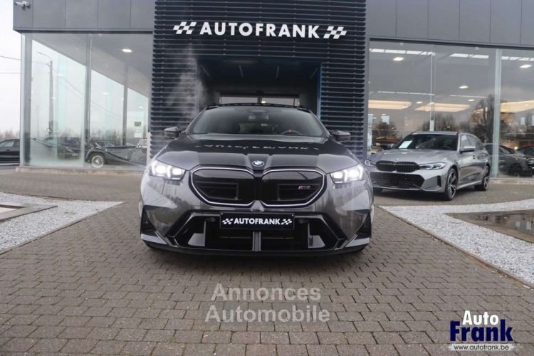 BMW M5 TOURING 360CAM PANO CARBON DRIV PRO B&W - <small></small> 164.950 € <small>TTC</small> - #2