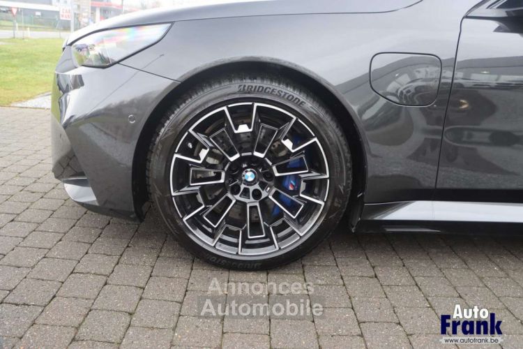 BMW M5 TOURING 360CAM PANO CARBON DRIV PRO B&W - <small></small> 164.950 € <small>TTC</small> - #4