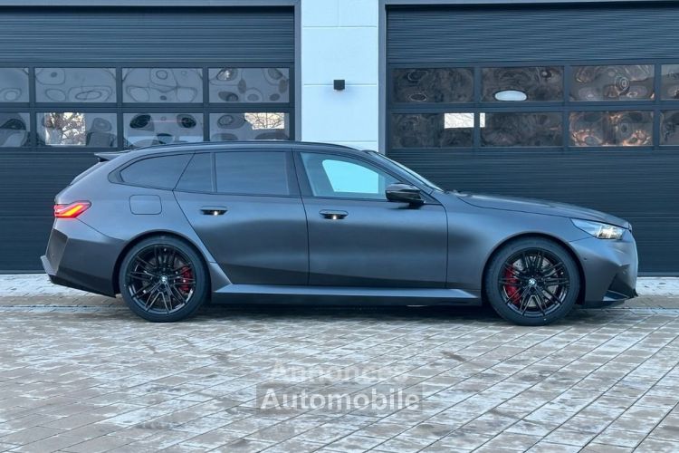 BMW M5 TOURING G90 V8 Bi-Turbo 4.4L Hybride 727cv - <small></small> 178.990 € <small>TTC</small> - #4