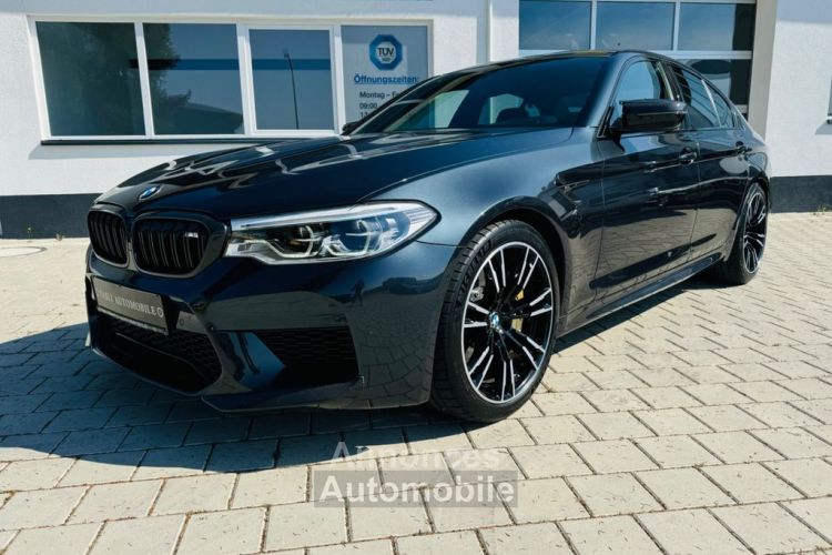 BMW M5 V8 4.4 L 600 DRIVERSPACKAGE X-Drive /CERAMIC/CARBON/ HEADUP / HARMAN / Garantie 12 mois Prémium - <small></small> 71.590 € <small>TTC</small> - #1