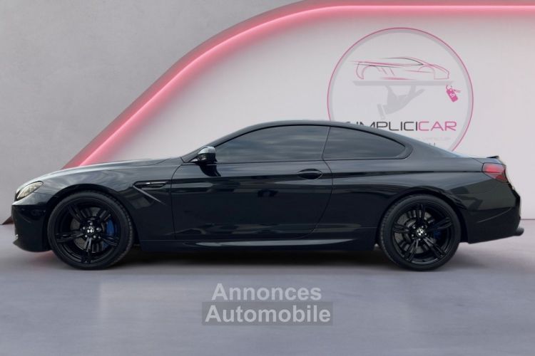 BMW M6 COUPE F13 M DKG/SUIVI COMPLET/FULL OPTIONS/FULL BLACK/PACK CARBONE INTERIEUR/GARANTIE - <small></small> 47.500 € <small>TTC</small> - #5