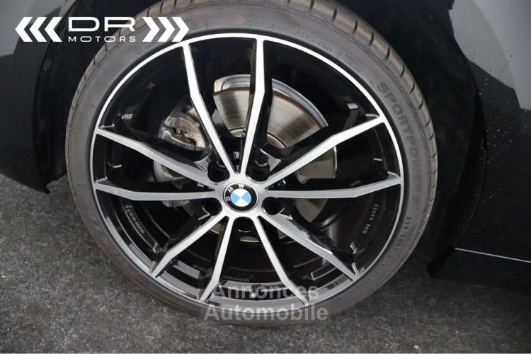 BMW Série 1 116 dA ADVANTAGE BUSINESS - NAVI DAB MIRROR LINK - <small></small> 20.995 € <small>TTC</small> - #49