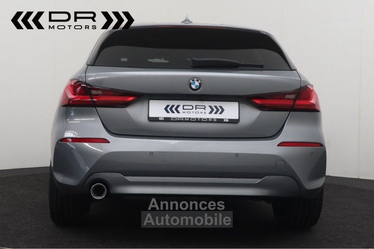 BMW Série 1 116 dA ADVANTAGE BUSINESS - NAVI DAB MIRROR LINK LEDER LIVE COCKPIT PLUS 17.700km!!! - <small></small> 28.495 € <small>TTC</small> - #9