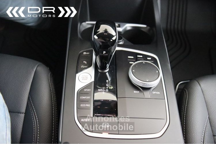 BMW Série 1 116 dA ADVANTAGE BUSINESS - NAVI DAB MIRROR LINK LEDER LIVE COCKPIT PLUS 17.700km!!! - <small></small> 28.495 € <small>TTC</small> - #28