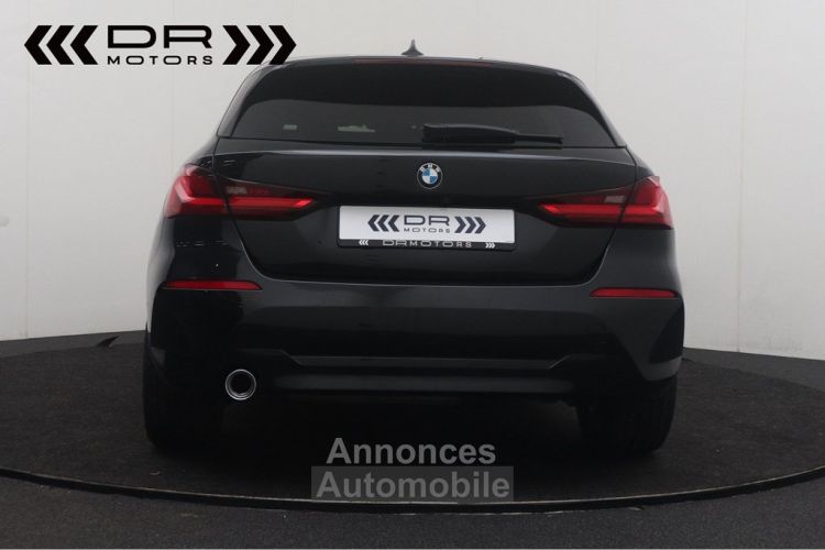 BMW Série 1 116 dA ADVANTAGE BUSINESS - NAVI LEDER 8.605km!! - <small></small> 28.995 € <small>TTC</small> - #9