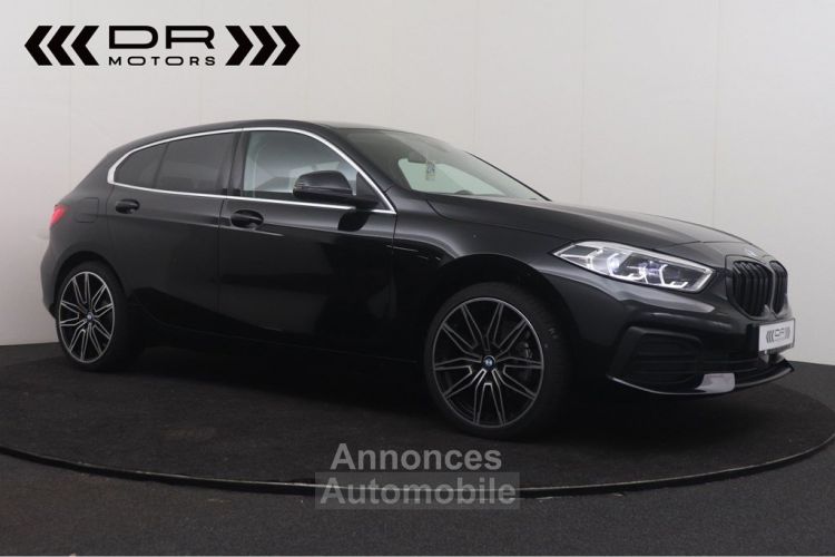 BMW Série 1 116 dA ADVANTAGE BUSINESS - NAVI LEDER 8.605km!! - <small></small> 28.995 € <small>TTC</small> - #6