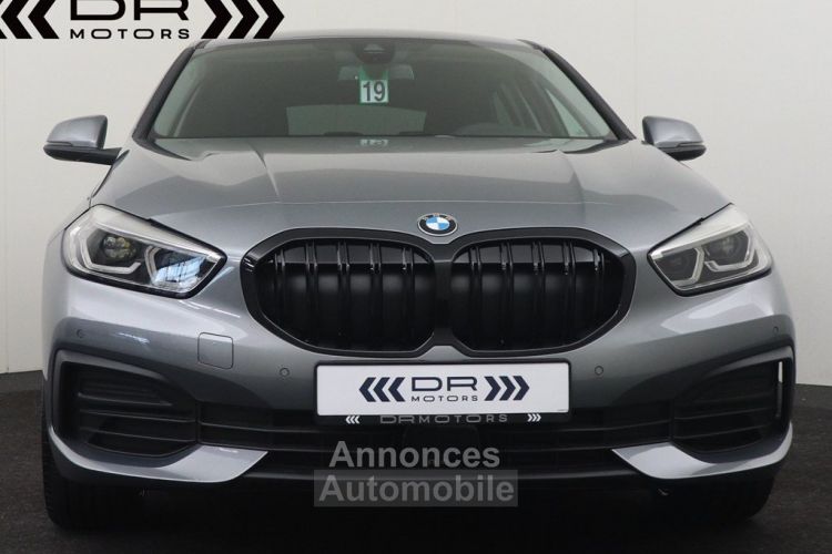 BMW Série 1 116 iA ADVANTAGE - NAVI DAB M SPORTSTUUR - <small></small> 28.995 € <small>TTC</small> - #8