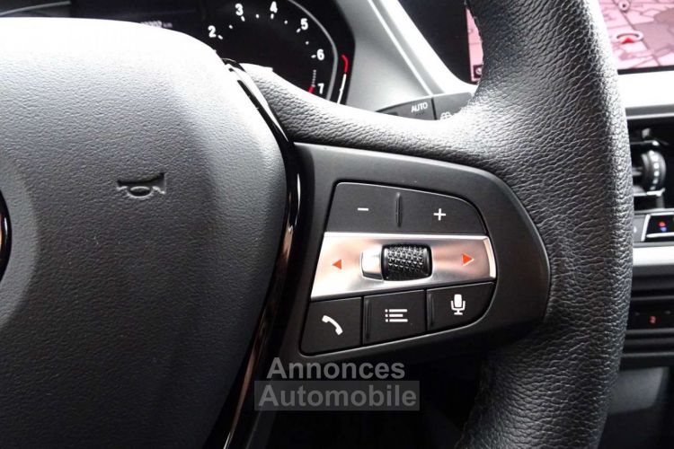 BMW Série 1 118 118iA CARPLAY,FULL LED,NAVI,BLUETH,CRUISE - <small></small> 21.900 € <small>TTC</small> - #22