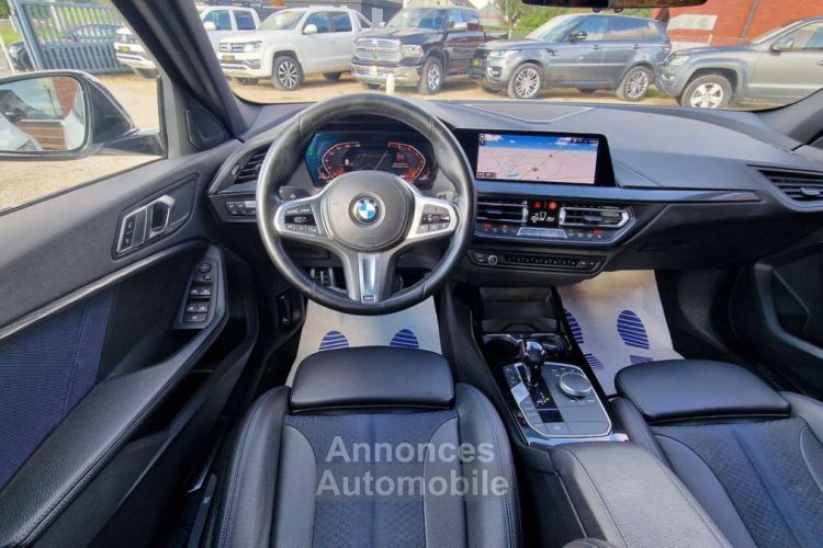 BMW Série 1 118 i PACK M PERFORMANCE-AUTO-PANO-COCKPIT-HEAD UP-EU6 - <small></small> 26.990 € <small>TTC</small> - #17