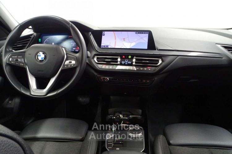 BMW Série 1 118 iA Hatch Sportline - <small></small> 22.690 € <small>TTC</small> - #7