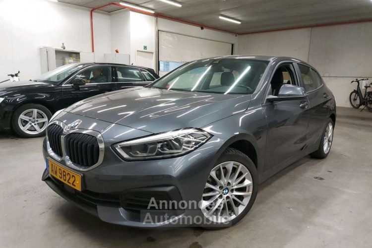 BMW Série 1 118 iA Hatch Sportline - <small></small> 21.990 € <small>TTC</small> - #2