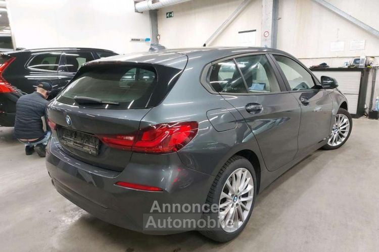 BMW Série 1 118 iA Hatch Sportline - <small></small> 21.990 € <small>TTC</small> - #3