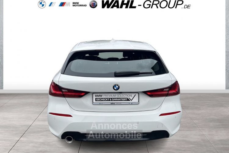 BMW Série 1 118i Sport Line Automatik Navi LED PDC - <small></small> 23.890 € <small>TTC</small> - #4