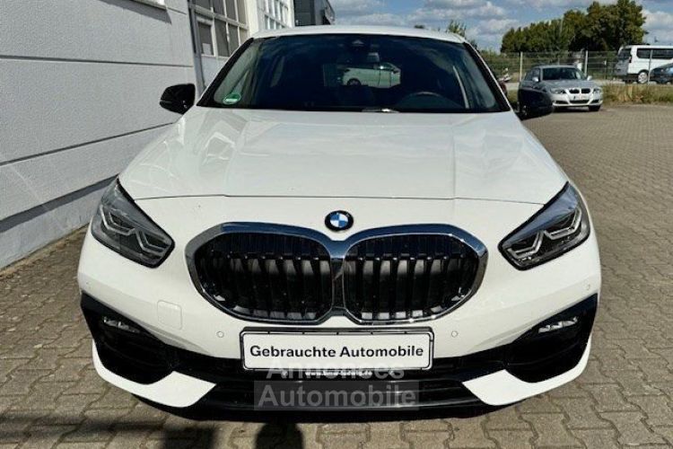 BMW Série 1 118i Sport Line DAB LED WLAN RFK Tempomat - <small></small> 25.800 € <small>TTC</small> - #2