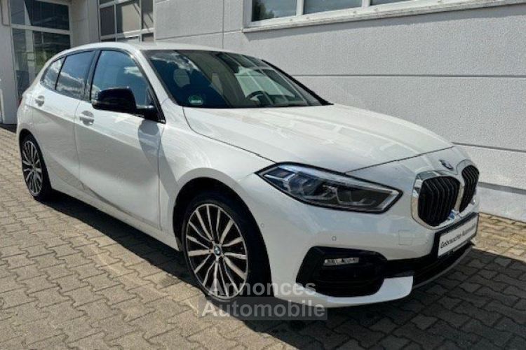 BMW Série 1 118i Sport Line DAB LED WLAN RFK Tempomat  - <small></small> 26.800 € <small>TTC</small> - #3