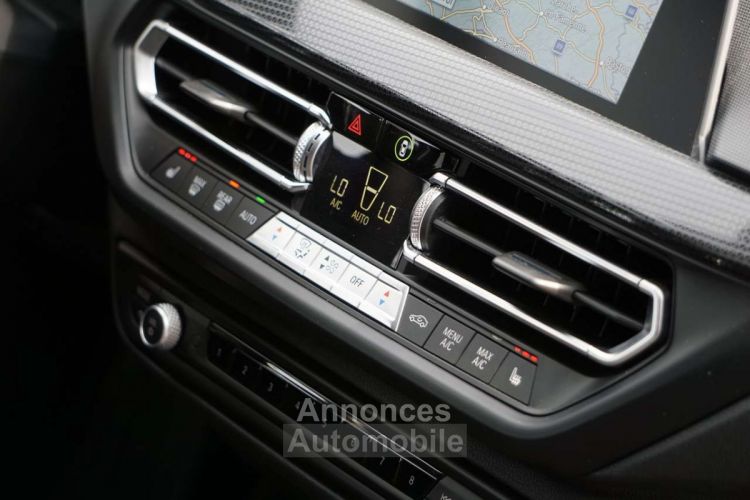 BMW Série 1 120 d PACK SPORT TVA BTW XDRIVE-COCKPIT-AUTO-LED-190CV - <small></small> 22.990 € <small>TTC</small> - #11