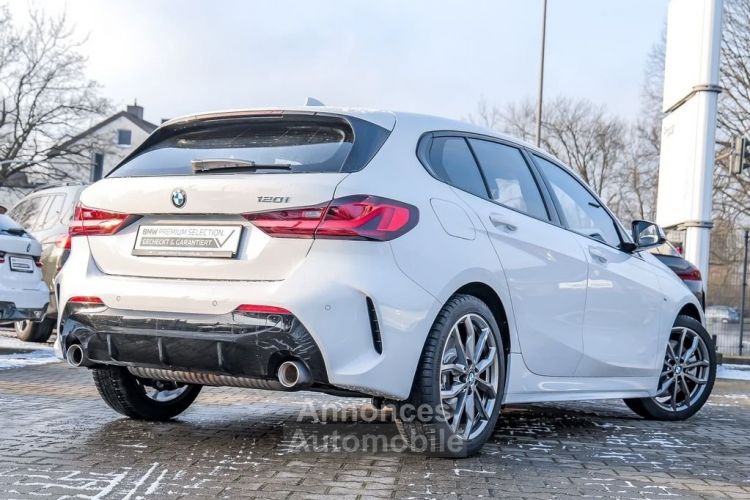 BMW Série 1 120i 5 T%C3%BCrer M Sport - <small></small> 30.480 € <small>TTC</small> - #2