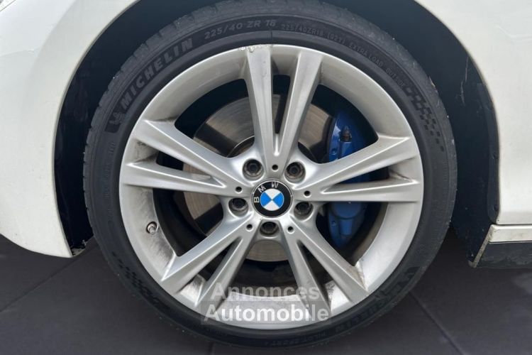 BMW Série 1 135i 3.0 i 325 CH PERFORMANCE XDRIVE BVA ( SIÈGES ELECTRIQUES, HARMAN KARDON ) - <small></small> 24.990 € <small>TTC</small> - #19