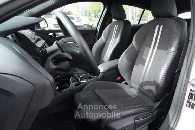 BMW Série 1 140 5 118 I 140 ch EDITION SPORT DKG7 - <small></small> 22.990 € <small>TTC</small> - #10