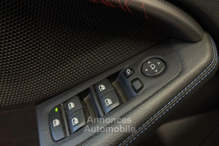 BMW Série 1 F40 118d 150ch BVA8 Sport SUIVI - <small></small> 25.990 € <small>TTC</small> - #17