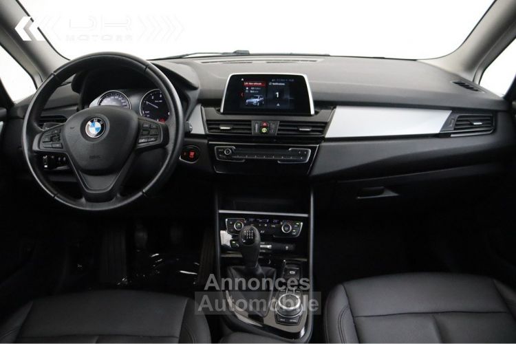 BMW Série 2 216 d GRAN TOURER ADVANTAGE - LEDER NAVIGATIE 7 PLAATSEN TREKHAAK - <small></small> 18.495 € <small>TTC</small> - #16