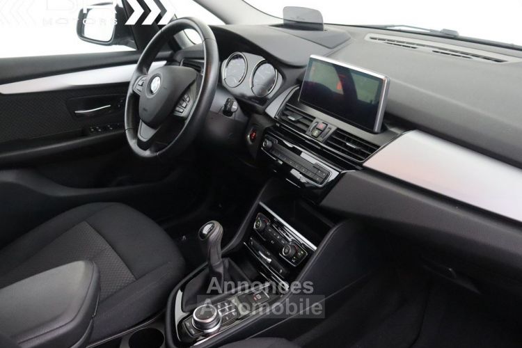BMW Série 2 216 i GRAN TOURER ADVANTAGE BUSINESS PLUS - NAVIGATIE 7 PLAATSEN 46.514km!! - <small></small> 20.995 € <small>TTC</small> - #16