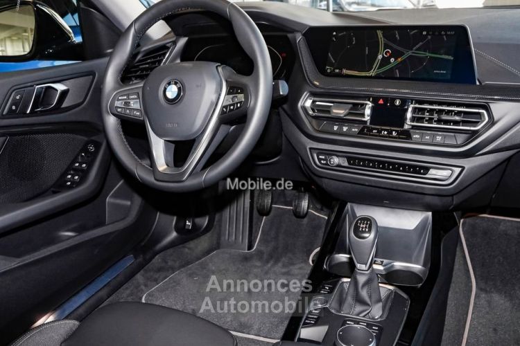 BMW Série 2 218i Gran Coupe Sport Line Sportsitze MF  - <small></small> 29.940 € <small>TTC</small> - #5