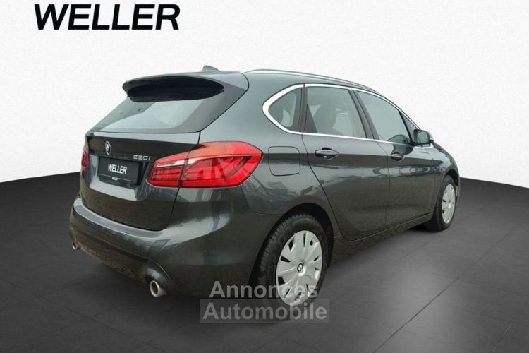 BMW Série 2 220i Active Tourer Sport Line Navi Pano  - <small></small> 23.750 € <small>TTC</small> - #4