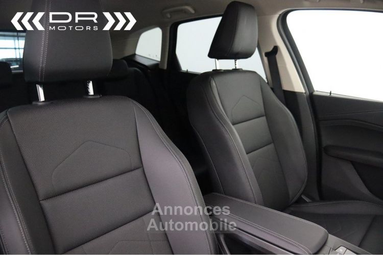 BMW Série 2 Active Tourer  225 xe xDrive - NAVIGATIE LED DAB MIRROR LINK - <small></small> 31.995 € <small>TTC</small> - #13