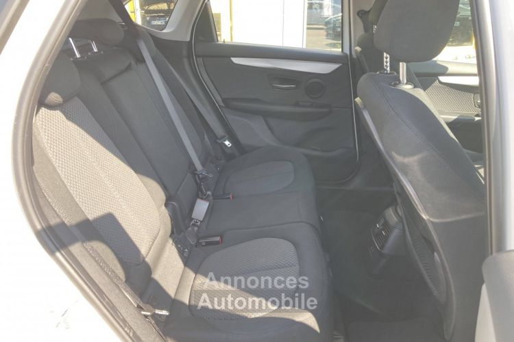 BMW Série 2 Active Tourer 216d 116ch Lounge 104g - <small></small> 24.490 € <small>TTC</small> - #25
