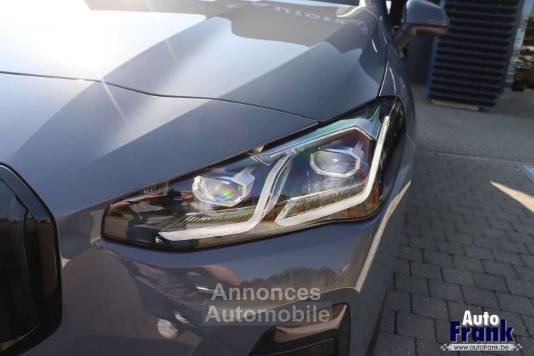 BMW Série 2 Active Tourer 218 M-SPORT 360 CAM HUD H&K - <small></small> 36.950 € <small>TTC</small> - #11