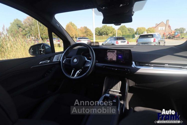 BMW Série 2 Active Tourer 218 M-SPORT 360 CAM HUD H&K - <small></small> 36.950 € <small>TTC</small> - #28