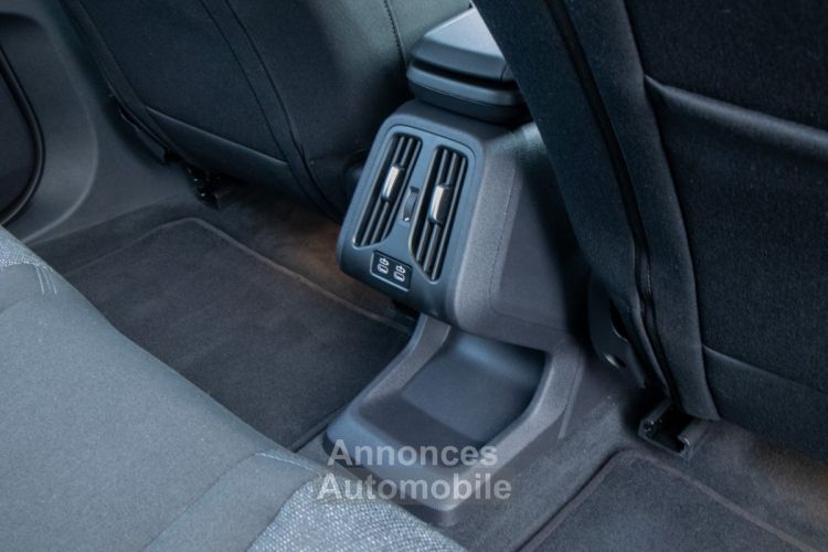 BMW Série 2 Active Tourer 225e X-Drive Plug-in Hybride - APPLE CARPLAY - PARKEERASSISTENT - AIRCO - CRUISECONTROL - EURO 6 - <small></small> 36.999 € <small>TTC</small> - #37