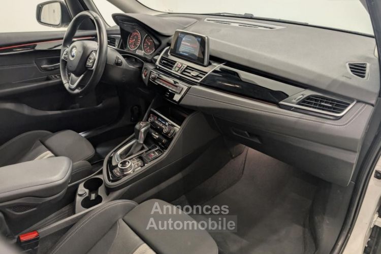 BMW Série 2 Active Tourer Serie 218dA 150ch Sport xDrive BVA - <small></small> 17.490 € <small>TTC</small> - #9