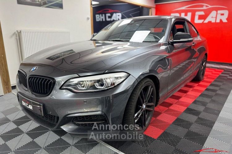 BMW Série 2 Phase Coupe M240i LCi 340ch BVA8 État Exceptionnel Apple CarPlay Suivi complet - <small></small> 39.990 € <small>TTC</small> - #1