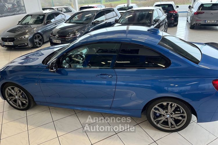 BMW Série 2 SERIE M240I XDRIVE 340CH F22 Coupé GPS-LED-VIRTUAL-ALCANTARA-BLACK SHADOW-BLEU ESTORIL - <small></small> 34.890 € <small>TTC</small> - #4