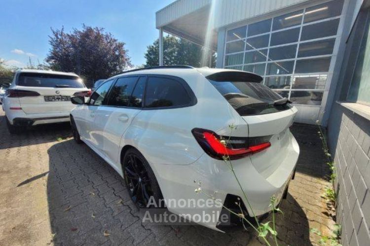 BMW Série 3 18i M Sport/19''/Pano/Attelage - <small></small> 38.990 € <small>TTC</small> - #2