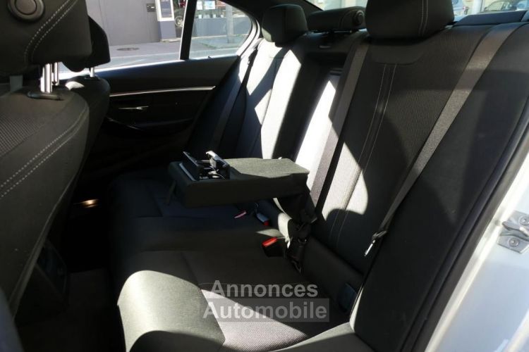 BMW Série 3 2.0 318 D 150 SPORT ENTRETIEN À JOUR - <small></small> 17.990 € <small>TTC</small> - #11