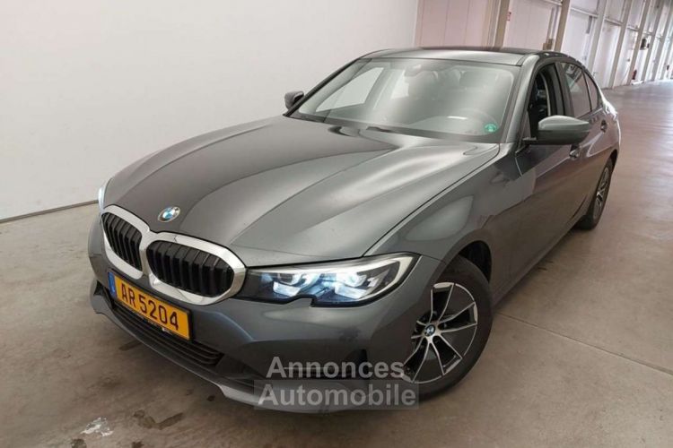 BMW Série 3 316 dA Berline - <small></small> 29.490 € <small>TTC</small> - #2