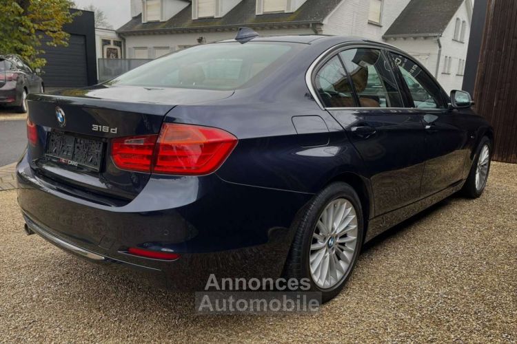 BMW Série 3 318 d LUXURY LINE 1steHAND-1MAIN - <small></small> 12.990 € <small>TTC</small> - #4