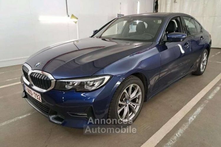 BMW Série 3 318 dA Berline Sportline - <small></small> 25.590 € <small>TTC</small> - #2