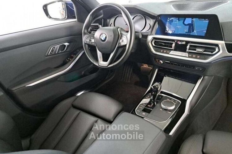 BMW Série 3 318 dA Berline Sportline - <small></small> 25.590 € <small>TTC</small> - #5