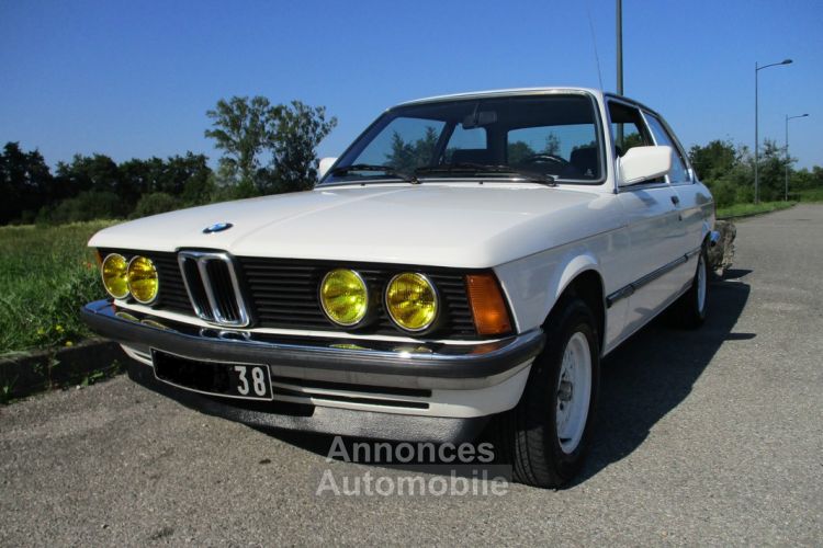 BMW Série 3 318 I - <small></small> 13.700 € <small></small> - #1