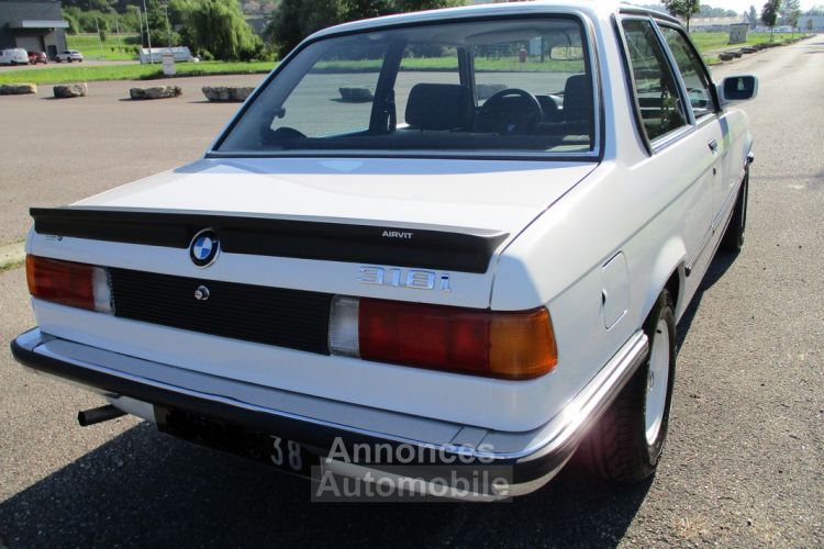 BMW Série 3 318 I - <small></small> 13.700 € <small></small> - #3