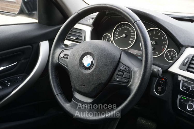 BMW Série 3 318 i SPORT LINE-AUTO-CAMERA-CRUISE-CUIR-EU 6B 2030 !! - <small></small> 15.990 € <small>TTC</small> - #16