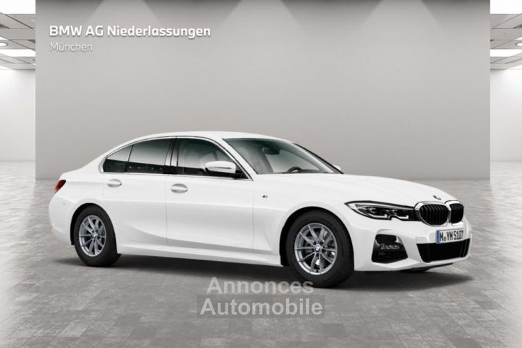 BMW Série 3 318d Limousine M Sport AHK - <small></small> 28.210 € <small>TTC</small> - #11