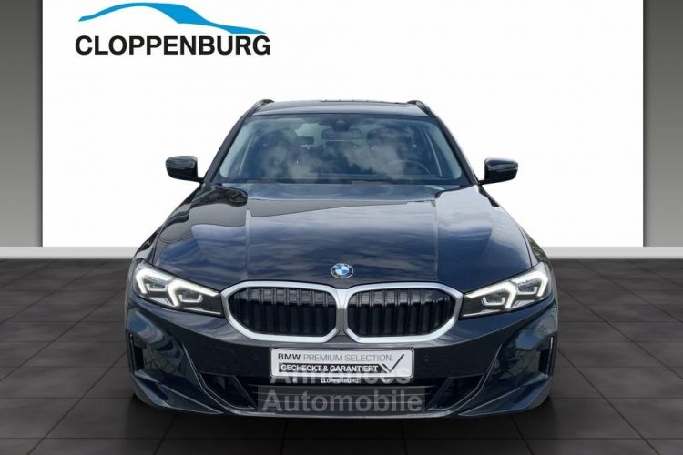 BMW Série 3 318d Touring Aut. Navi DAB Tempomat  - <small></small> 34.445 € <small>TTC</small> - #8