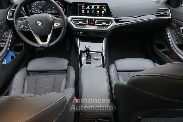 BMW Série 3 318i A Touring SportLine Navi bMWLiCo MFL - <small></small> 29.360 € <small>TTC</small> - #10