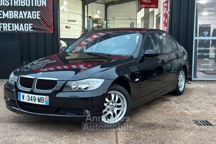 BMW Série 3 318i E90 160 000 KM consomme de l'huile - <small></small> 4.500 € <small>TTC</small> - #1