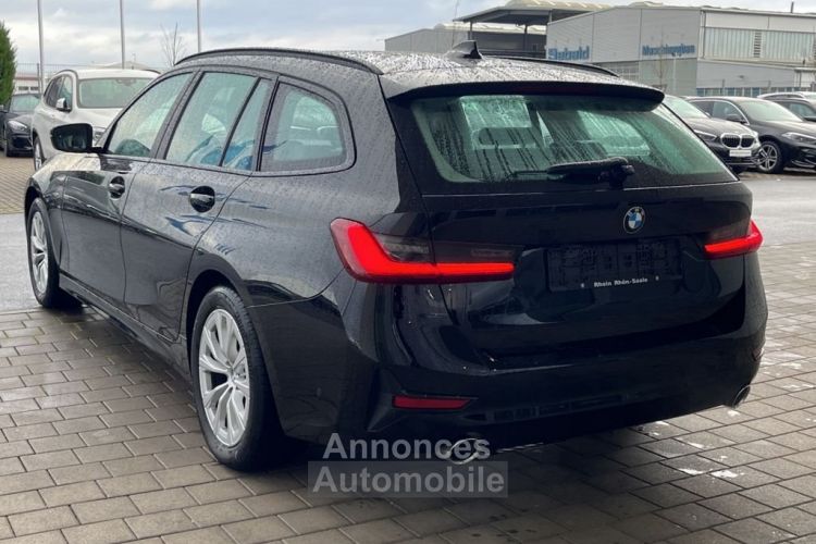 BMW Série 3 318i Touring Advatage - <small></small> 26.745 € <small>TTC</small> - #4